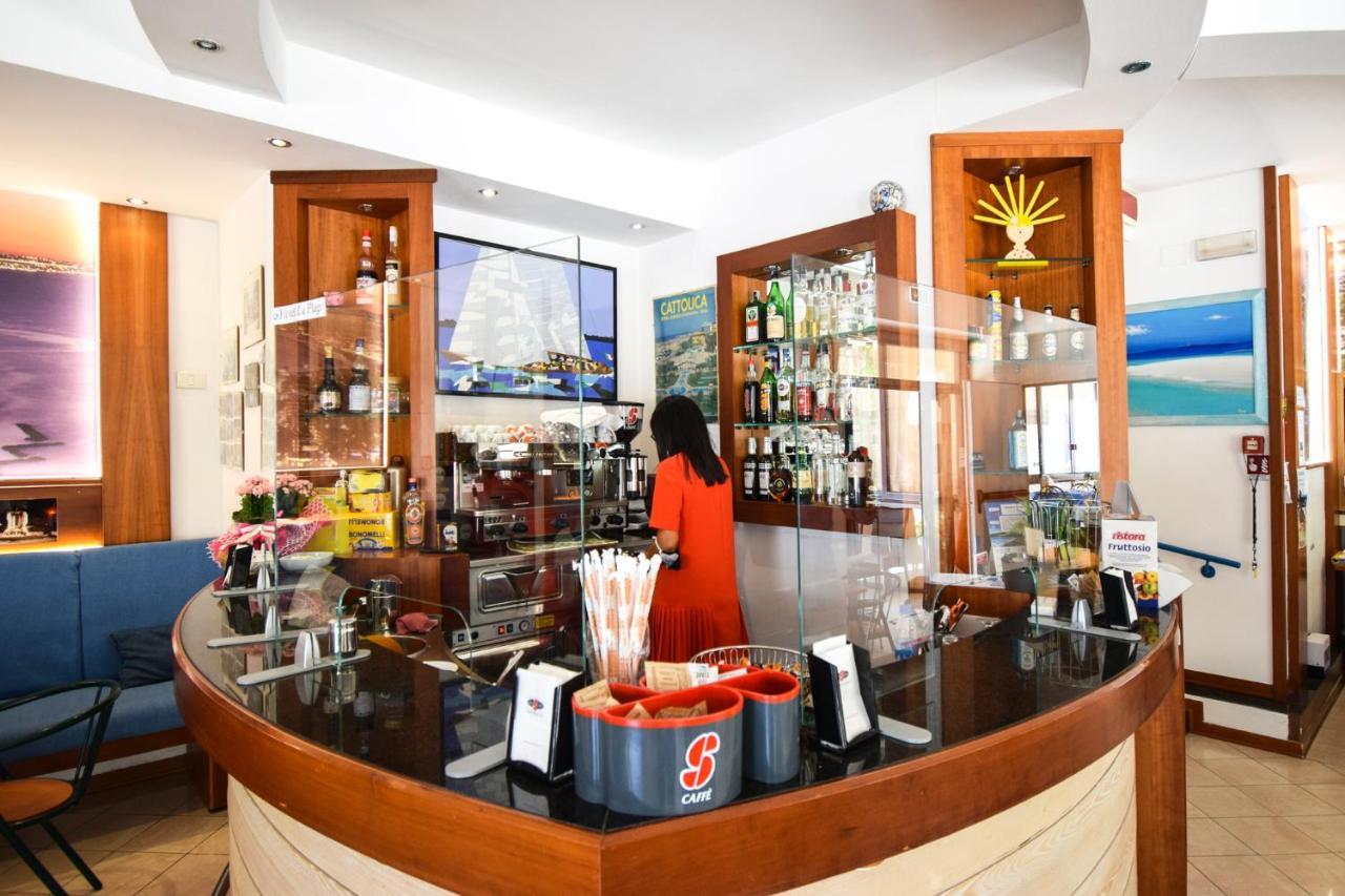 Hotel La Plage Cattolica Eksteriør bilde