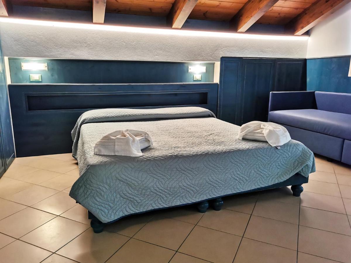 Hotel La Plage Cattolica Eksteriør bilde