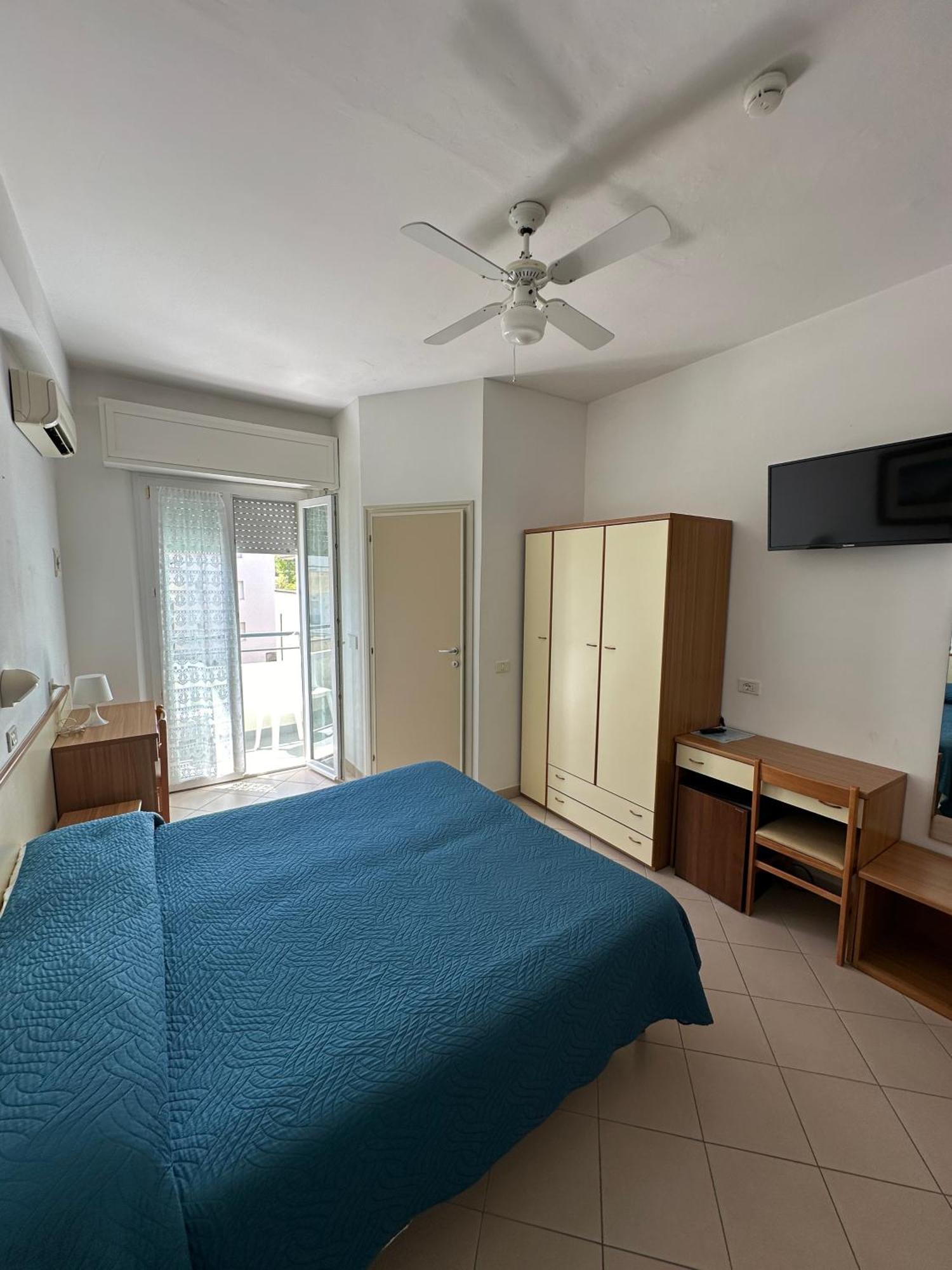 Hotel La Plage Cattolica Eksteriør bilde