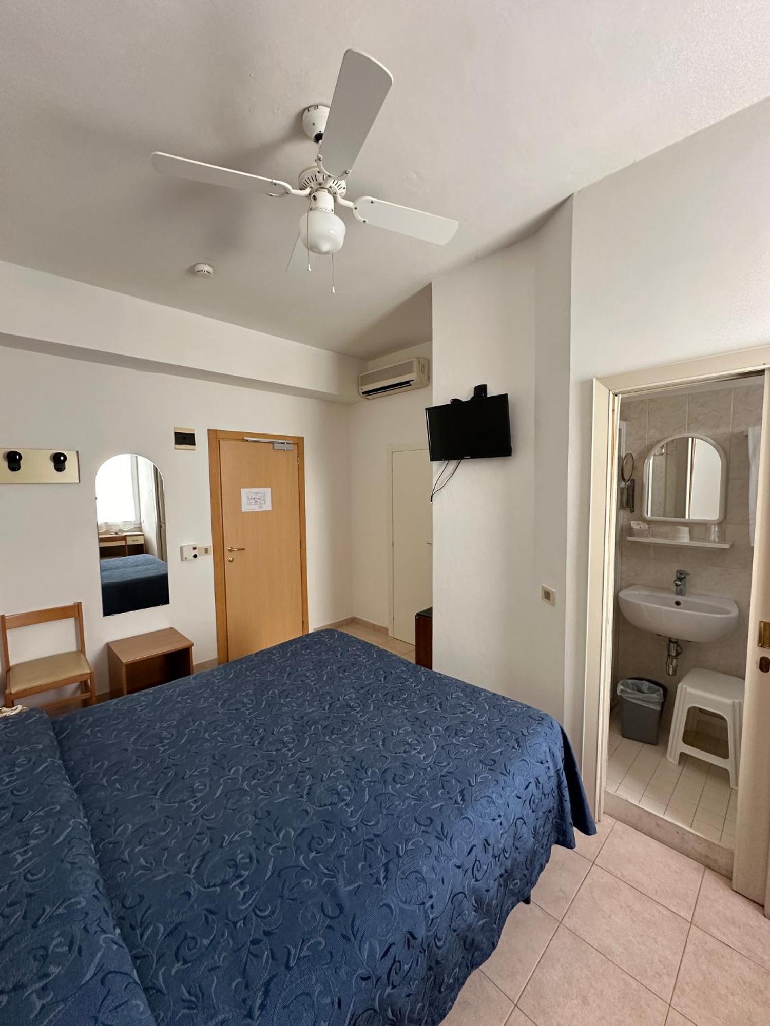 Hotel La Plage Cattolica Eksteriør bilde